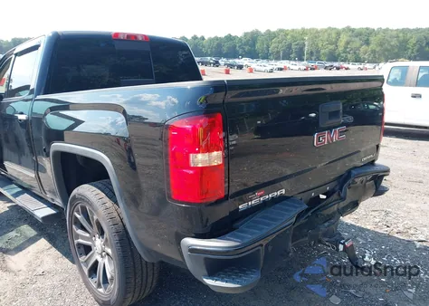 2015 GMC Sierra 1500 Denali z USA, uszkodzony, nr VIN 3GTU2WEC2FG103118